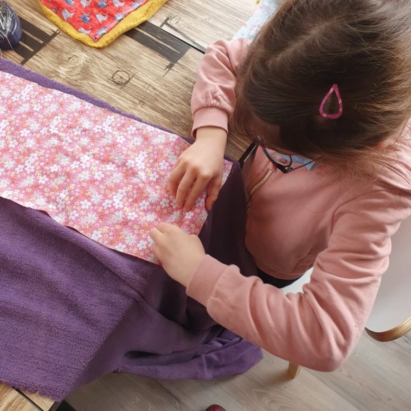 Atelier-couture-vacances-zumeline-laparentaisenfantine-vigneux