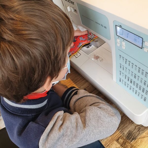 Atelier-couture-vacances-zumeline-laparentaisenfantine-vigneux